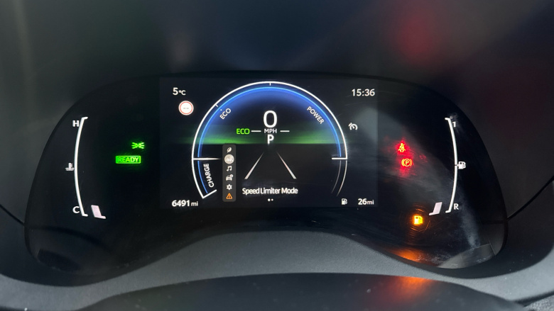 Toyota Yaris 1.5 Hybrid Design 5dr CVT Hybrid Hatchback